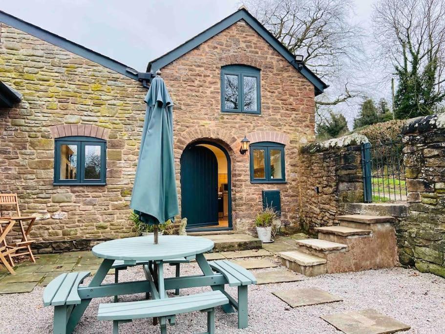 The Owl House Cottage Welsh Newton Common Екстер'єр фото
