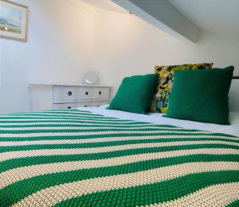 The Owl House Cottage Welsh Newton Common Екстер'єр фото