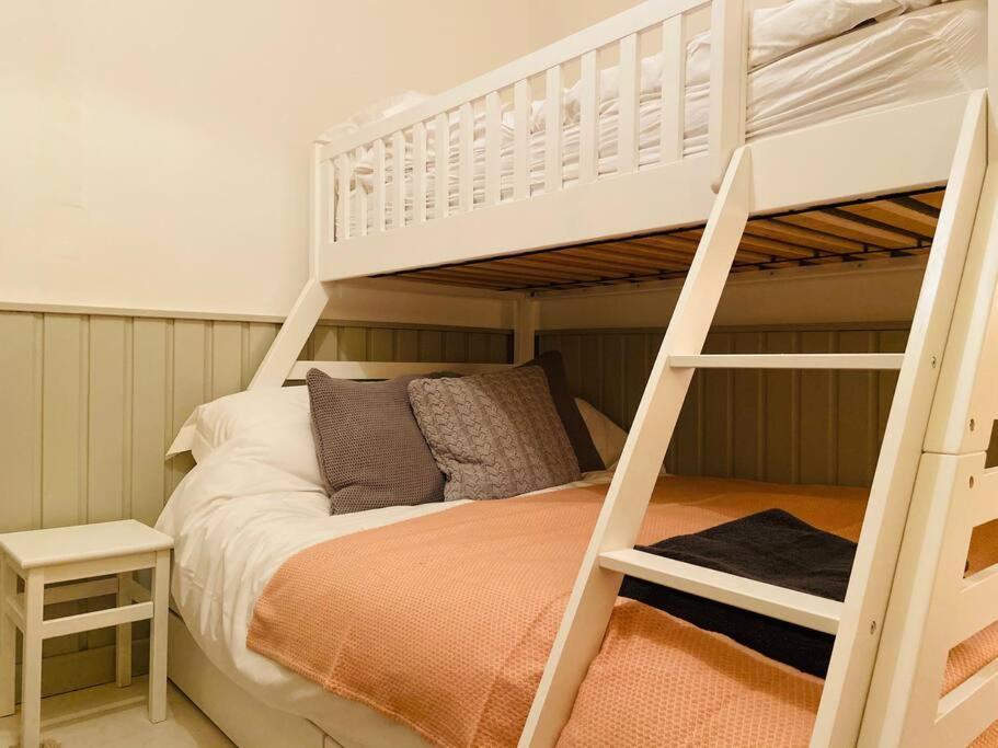 The Owl House Cottage Welsh Newton Common Екстер'єр фото